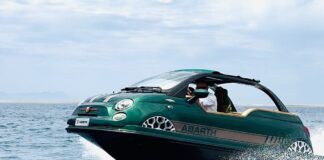 Abarth Offshore, el escorpión se convierte en una lancha deportiva Abarth Offshore