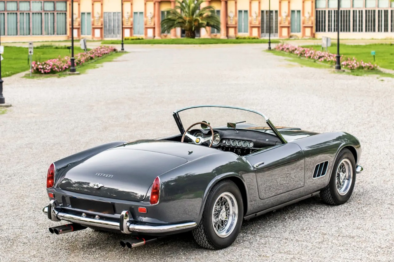 Ballack subasta Ferrari