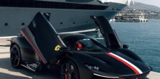 Carlos Sainz le roba el Ferrari Daytona SP3 de tres millones de euros a Charles Leclerc Carlos Sainz Ferrari Daytona SP3 Leclerc