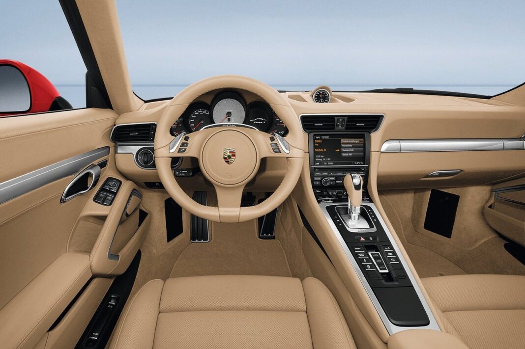Porsche interior beige