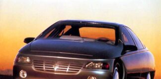 El Cadillac Aurora de la película ‘Demolition Man’ espera en un depósito a ser destruido cadillac-aurora-demolition-man