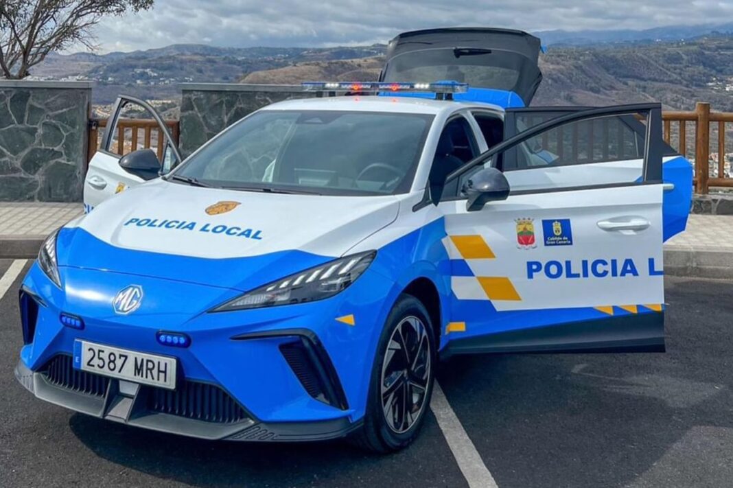 MG4 Electric policia