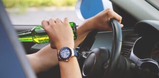 La respuesta que todos queríamos saber la ha dado la DGT: ¿con cuántas cervezas das positivo? dgt cervezas positivo control