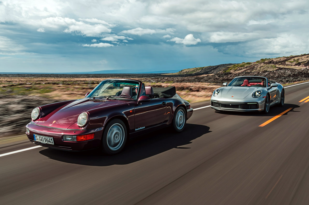 Porsche 911 Turbo Cabriolet y Porsche 964 Carrera 2 Cabrio en color Amethyst Metallic en Hawái