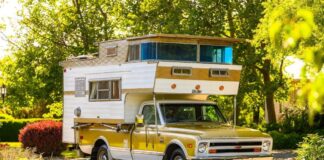 La autocaravana más bonita del mercado de segunda mano es esta Chevrolet C20 'Sky Lounge' de 1968 subasta chevrolet c20 sky lounge 1968