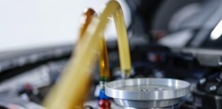 Hay vida para los motores de combustión, Ursula von der Leyen respalda los combustibles sintéticos combustibles-sinteticos-ursula-von-der-leyen