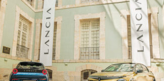 He podido ver, tocar y subirme al Lancia Ypsilon 2024 y esto es lo que me ha parecido