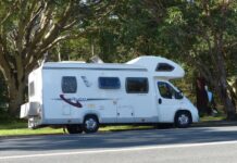 Condenado un hombre que compró una autocaravana a pagar 20.000 euros por hacer una campaña de desprestigio al vendedor hombre-autocaravana-pagar-20000-euros-vendedor