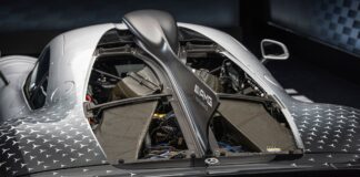 Si apagas el motor del Mercdes-AMG One antes de tiempo, se bloqueará y tendrás que seguir este riguroso procedimiento motor-mercedes-amg-one