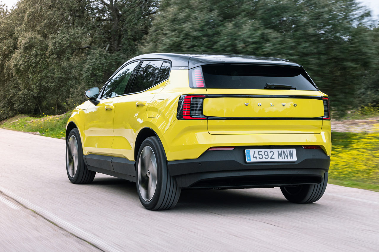 prueba volvo ex30 2024