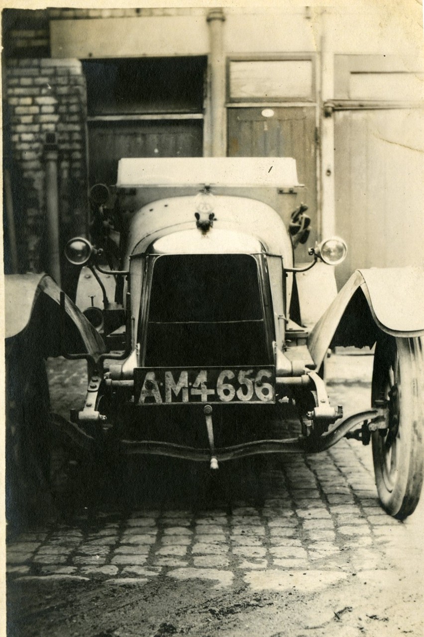 primer-aston-martin-historia