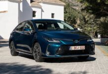 Toyota ahora ofrece blindaje en cuatro de sus coches más populares toyota-corolla-sedan