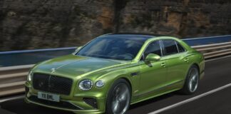 Bentley Flying Spur 2025: adiós al W12, hola al PHEV de 782 CV Bentley Flying Spur 2025