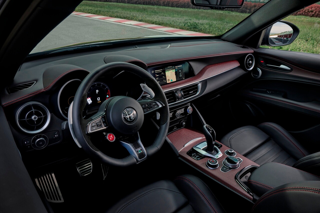 prueba-alfa-romeo-stelvio-quadrifoglio-super-sport