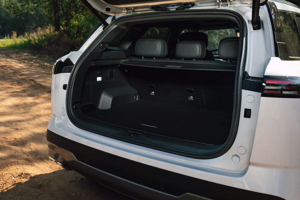 prueba-jaecoo-7-exclusive-4x4-si-te-pusieran-una-venda-en-los-ojos