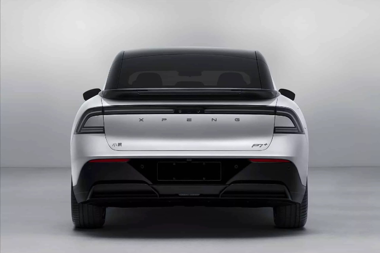 xpeng-p7+