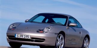 El mecánico tuvo 11 años su Porsche 911, ahora ha ganado una demanda contra él Mecánico Porsche 911