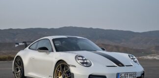 Porsche 911 GT3 2025: misma potencia, pero más personalización, ahora con paquete Touring porsche-911-gt-3-2025