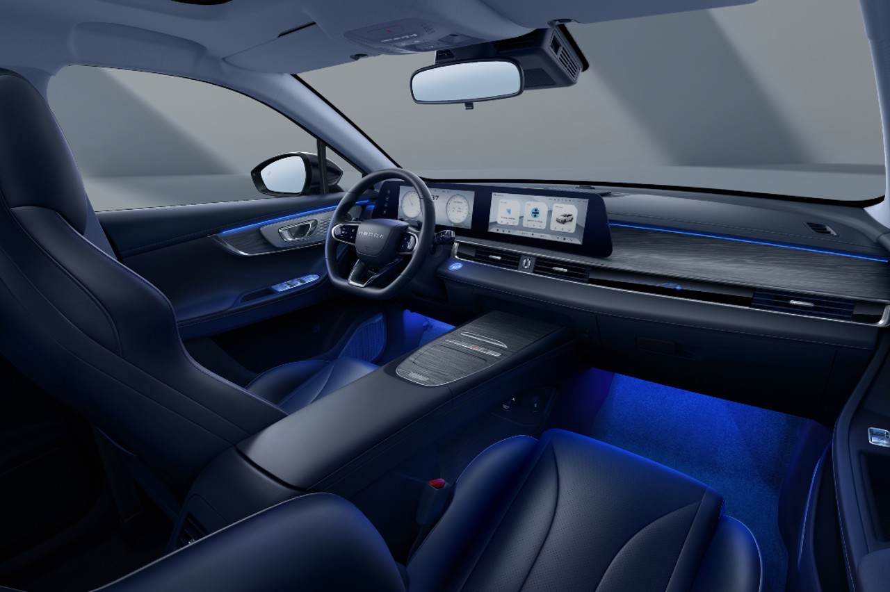 precios-omoda-5-2025