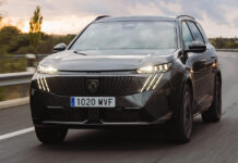 PRUEBA: Peugeot 5008 Hybrid 2025