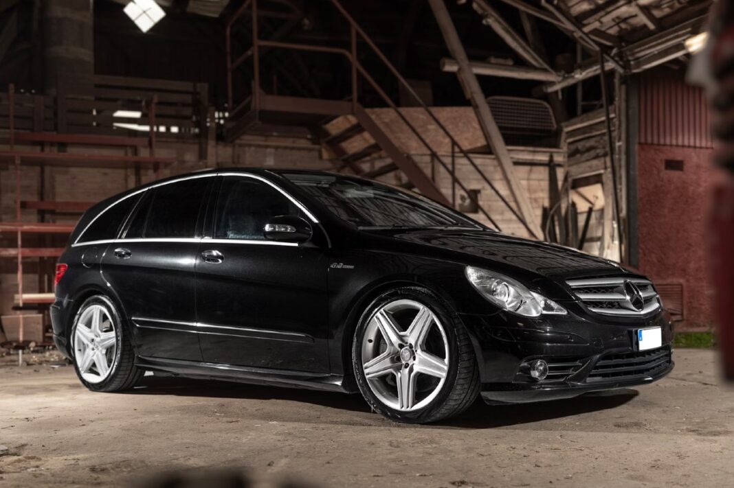 subasta-mercedes-r63-AMG-monovolumen