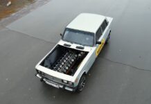 Instalan un motor V16 de motosierras en un Lada lada-motor-v16-motosierra