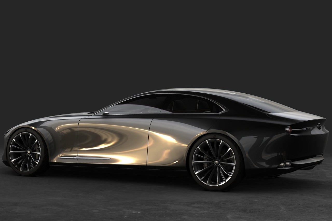 mazda-berlina-motor-delantero-traccion-trasera