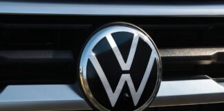 Volkswagen dona un millón de euros a los damnificados por la DANA de Valencia