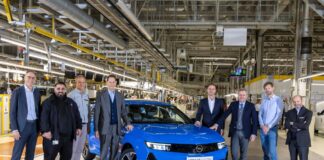 Stellantis confirma su compromiso con Opel en la visita del presidente a las instalaciones de Rüsselsheim Fábrica de Opel en Rüsselsheim