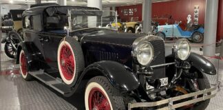 A subasta en España un Hispano-Suiza T49 que descansa en el Museo de Salamanca