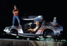 El DeLorean de Regreso al Futuro pudo funcionar con una bomba nuclear en lugar de un rayo