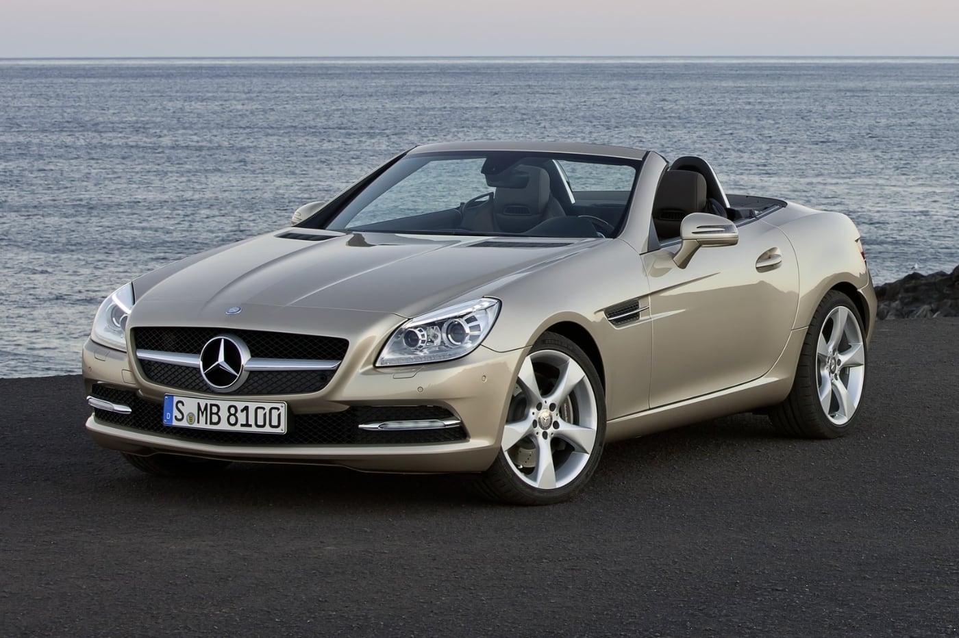 Mercedes SLK como el de Shakira