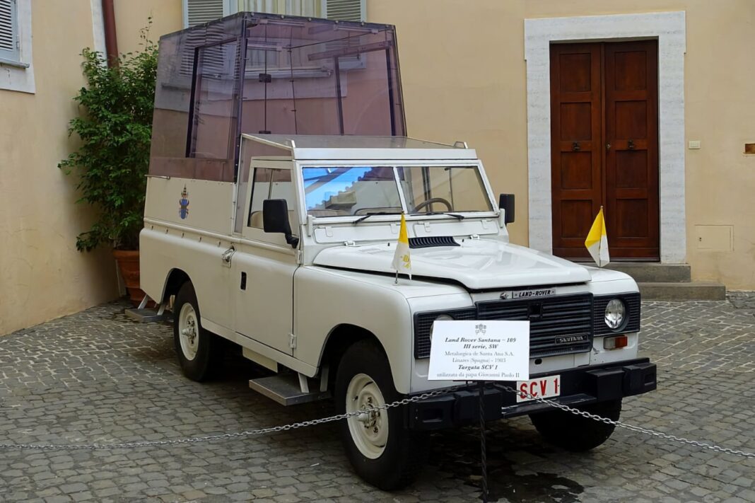 Land Rover Santana blindado, es el papamóvil español