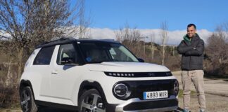 PRUEBA en VÍDEO del Hyundai Inster Tecno 49 kWh 2025