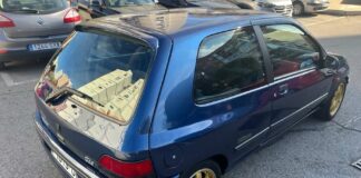 A la venta un impecable Renault Clio Williams en España con tan solo 8.000 kilómetros