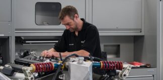 Un mecánico lo tiene claro: este coche chino tiene una cadena de distribución "el doble de gruesa que la de cualquier coche europeo"