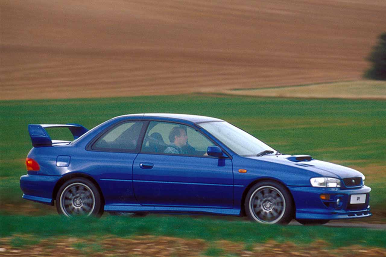 coches deportivos 2000 