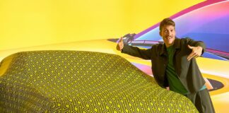 El nuevo coche de Grison, colaborador de La Revuelta con David Broncano, es la reinterpretación eléctrica de un querido clásico El nuevo coche de Grison