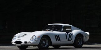 El único Ferrari 250 GTO Bianco Speciale, un color rechazado por la marca, sale a subasta, "una anomalía de la majestuosidad" que podría superar los 50 millones Ferrari 250 GTO Bianco Speciale
