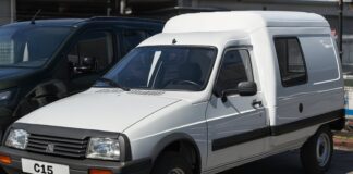 Así suena la penúltima Citroën C15 fabricada, es de 2005 y tiene 67 kilómetros y los plásticos de fábrica Así suena la penúltima Citroën C15 fabricada