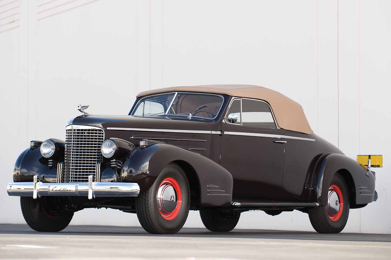 coches con motor de 16 cilindros 