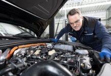 ¿Por qué el líquido del refrigerante del coche se pone marrón? Líquido refrigerante del coche marrón