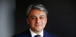 Luca de Meo desvela, por fin, la empresa que ha elegido para ser CEO: Kering luca-de-meo-ceo-kering