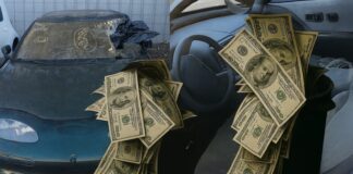 Estuvo prohibida la venta de este coche y General Motors los quiso destruir todos. Ahora han pagado 90.000 euros por una unidad casi de desguace Vendido por 100.000 euros un General Motors EV1