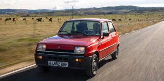 Renault 5 Supercar, el R5 Frankestein fabricado con piezas procedentes de otras versiones y matriculado en la actualidad Renault 5 Supercar
