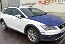 A subasta un Seat León que sirvió de coche-patrulla de la Ertzaintza Suasta Seat León coche-patrulla Ertzaintza