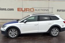 Suasta Seat León coche-patrulla Ertzaintza