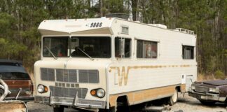 A subasta más de 1.000 artículos de la serie The Walking Dead, incluidos varios coches y motos Subasta The Walking Dead