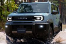 Toyota Land Cruiser FJ