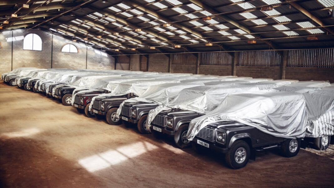 240 Land Rover Defender